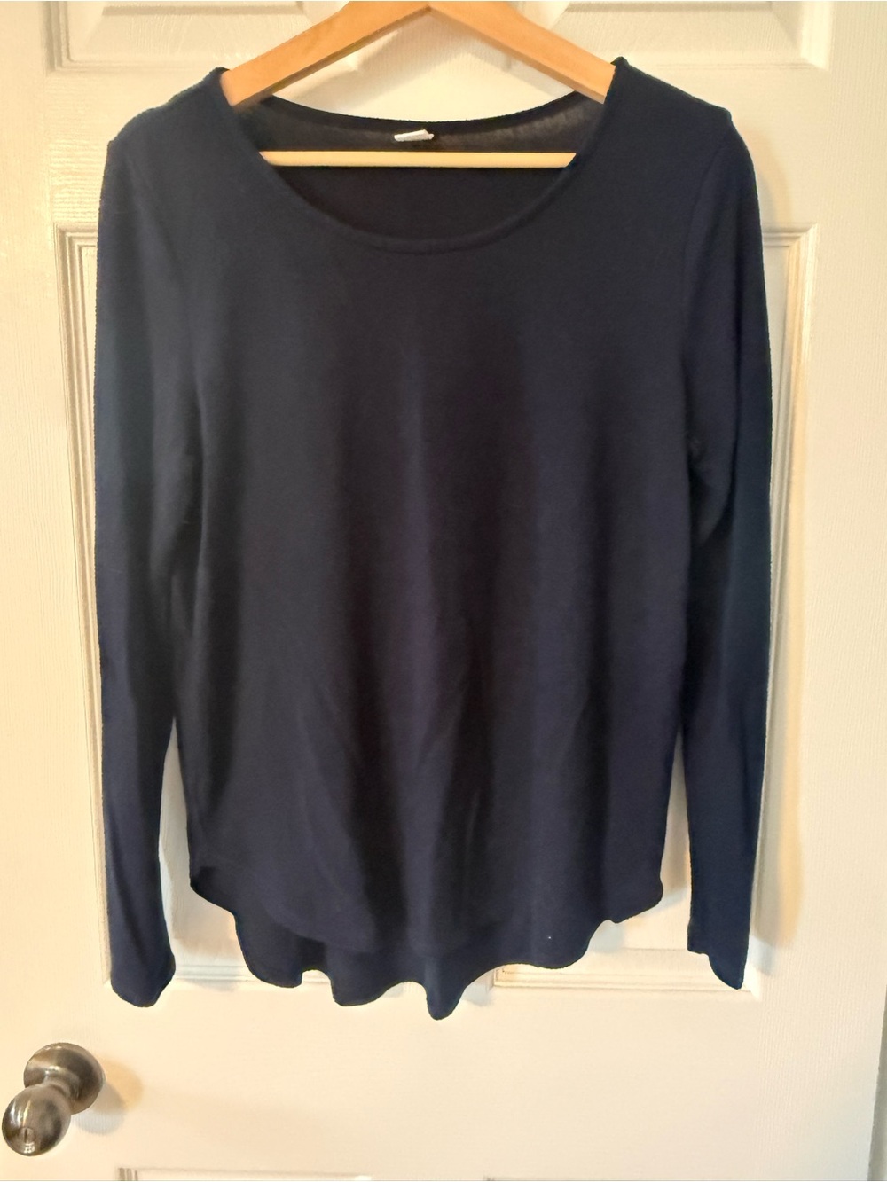 Old Navy Women's Long-Sleeve Scoop Neck Top - Navy Blue